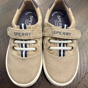 Sperry Toddler Tan Boat Shoes with Navy Details